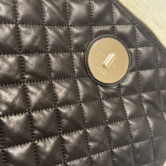 DKNY NEW buttery soft Genuine Quilted Leather  shoulder or crossbody bag - Picture 3 of 10